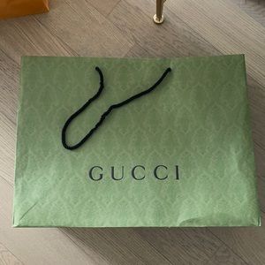 Large Gucci shopping bag with small tear